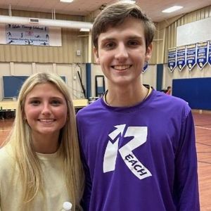 Meet your Posher, Robin